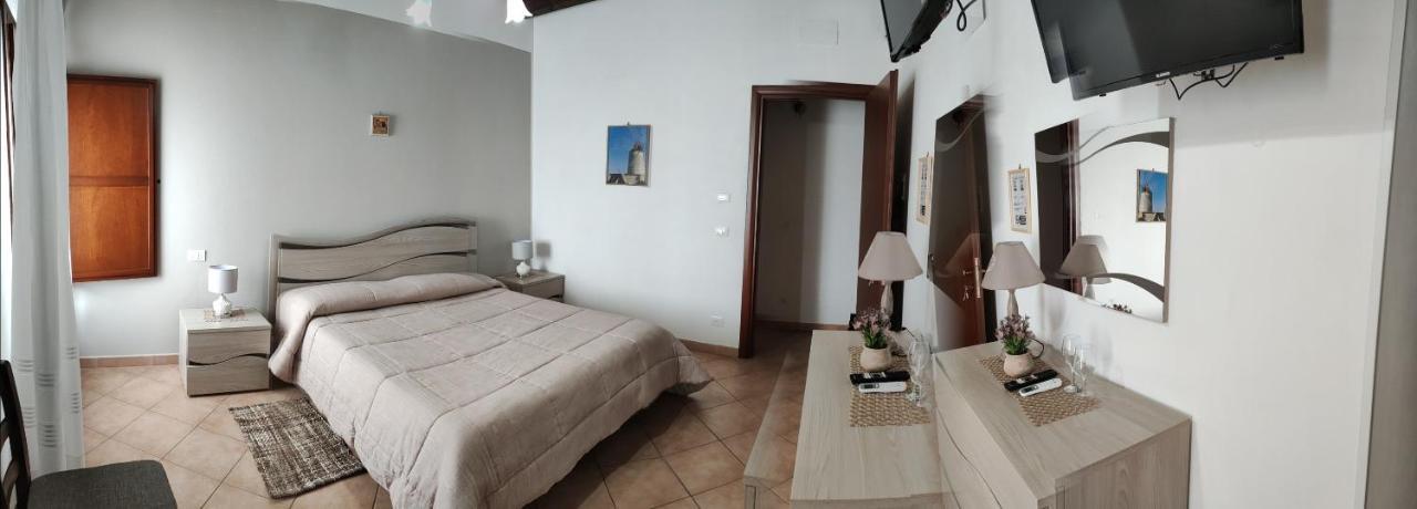 Bed and Breakfast Casolare Nelle Saline Torre Nubia Exterior foto
